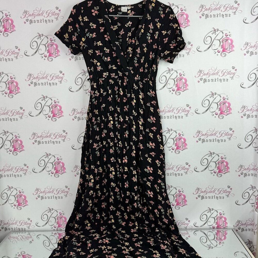 Twik dress long flowers yellow red pink Black Maxi Dress with Pink Floral Design